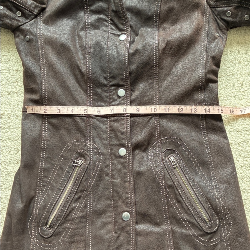 Danier Women’s Brown Leather Mid-Length Jacket Size 3XS Fits XS - Picture 9 of 13
